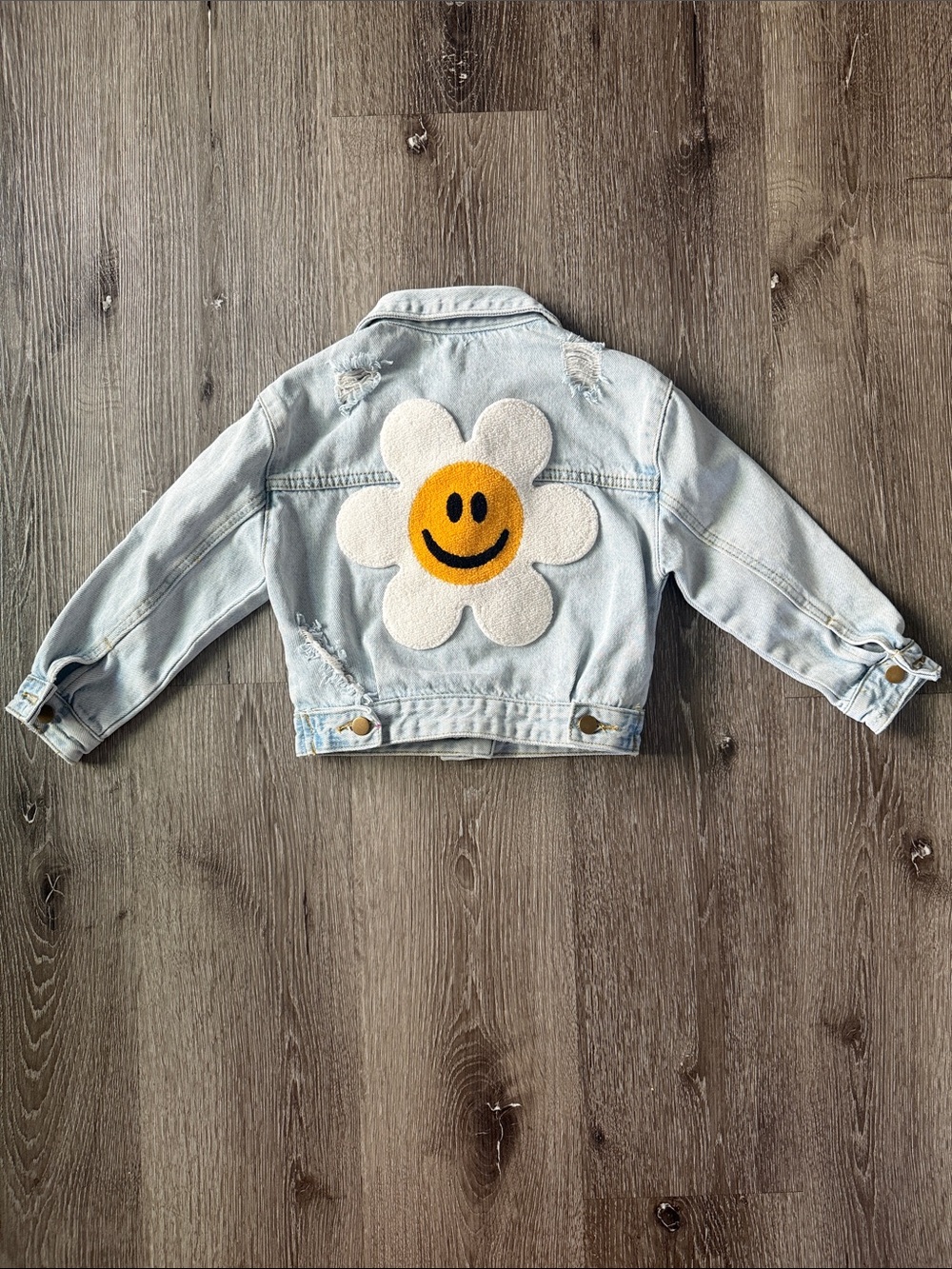 PH Play by Petite Hailey Patched Denim Jacket - with Patches - Light Blue, 3